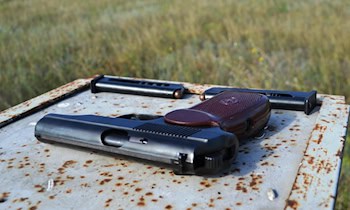 Bedrohung mit Pistole in Heidenau