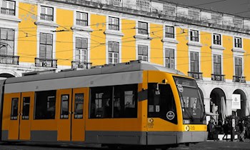 Angriff in Straßenbahn am Bayrischen Platz