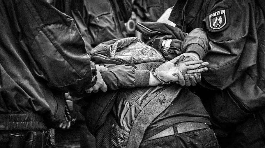 Tatverdächtiger nach Ladendiebstahl und Körperverletzungen gestellt