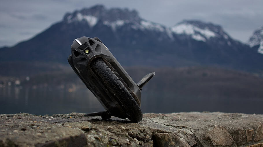 Schwerverletzte nach Überschlag auf der B175 bei Waldenburg