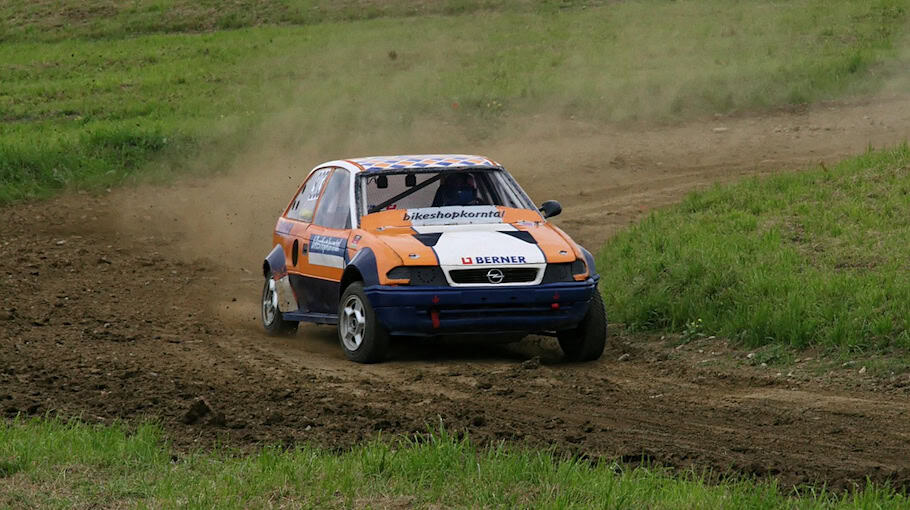 Unfallflucht am Kamenzer Bogen in Hoyerswerda