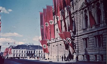 Hakenkreuz im Greifenbachstauweiher entdeckt – Zeugen gesucht