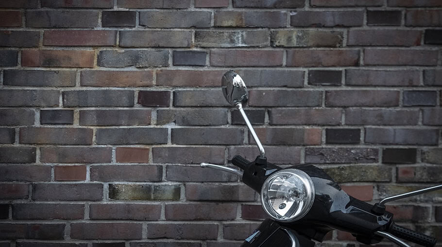 19-Jähriger bei Mopedunfall in Dresden-Prohlis schwer verletzt