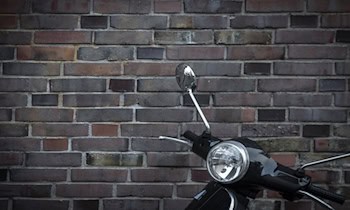 19-Jähriger bei Mopedunfall in Dresden-Prohlis schwer verletzt