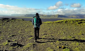 Rucksack aus Renault Kangoo in Dresden-Johannstadt gestohlen