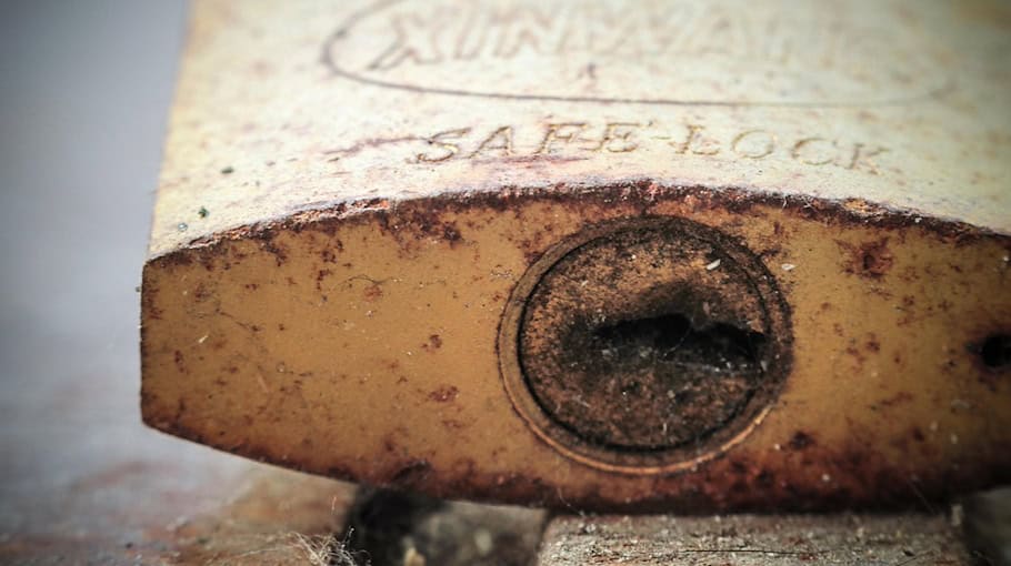 Einbruch in Keller in Großenhain