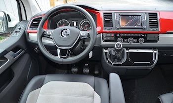 Schwarzer Multivan in Waltersdorf gestohlen