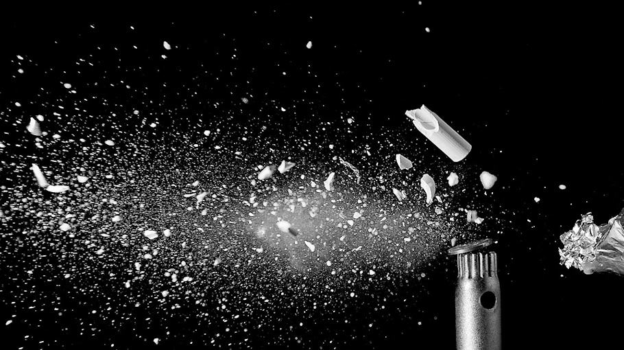 Kollision zwischen Opel und Motorroller auf Straße der Nationen