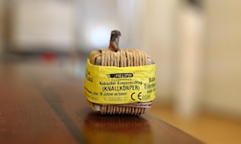 Jugendlicher schwer verletzt durch Knallkörper-Explosion in Leipzig