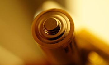 Batterie aus Bagger gestohlen in Großenhain