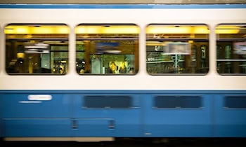 Beschädigte Fahrzeugscheiben in Oelsnitz