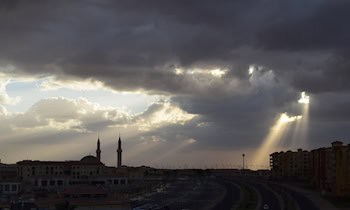 Fahrerflucht nach Unfall im Kreisverkehr Treuen
