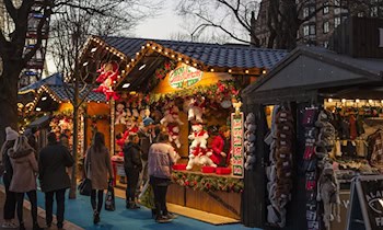 Mann läuft vor Autos in Zwickau