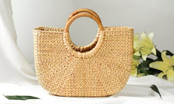 Handtasche aus VW gestohlen in Dresden-Cotta