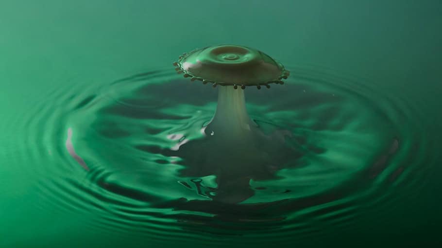 Kollision zwischen Bahn und Lkw in Lauter-Bernsbach