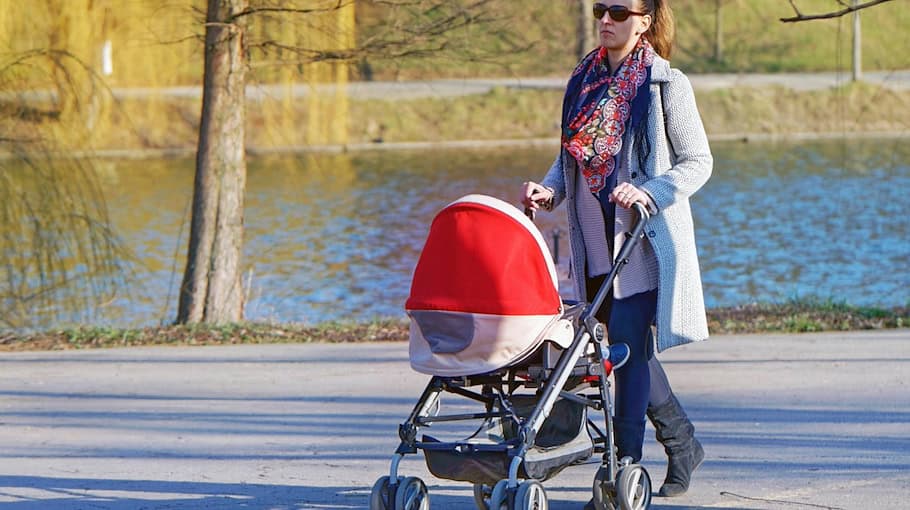 Kelleraufbrüche in Werdau: Kinderwagen und Haushaltsgeräte gestohlen