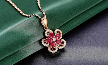 Leichter Unfall in OT Grüna mit Anhänger