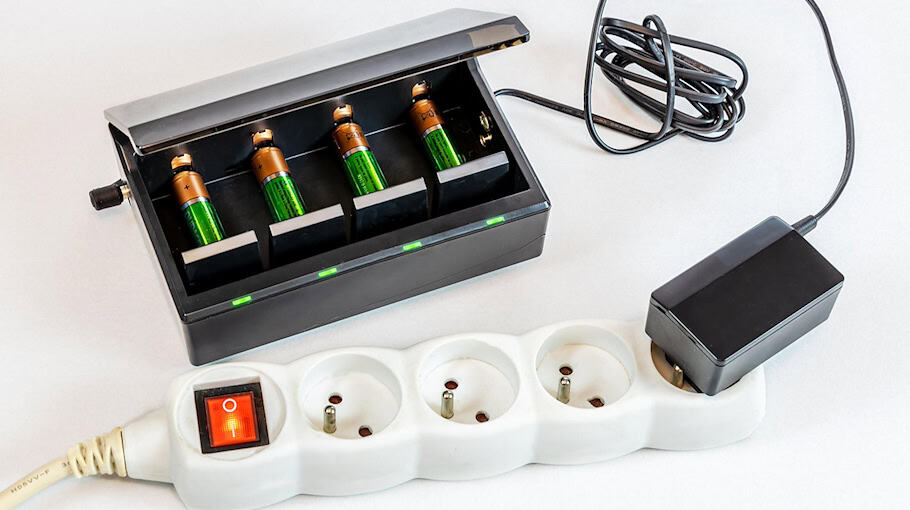 Ladekabel von Ladesäulen gestohlen in Radeburg