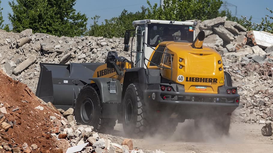 Orange Volvo-Radlader in Sebnitz gestohlen