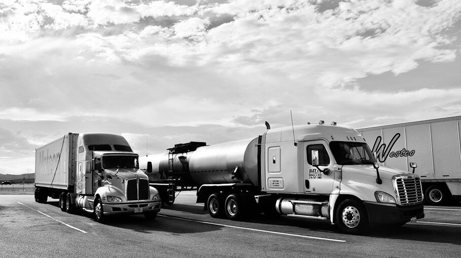 Mehrere Lkw-Teile in Heinsdorfergrund und Reinsdorf gestohlen