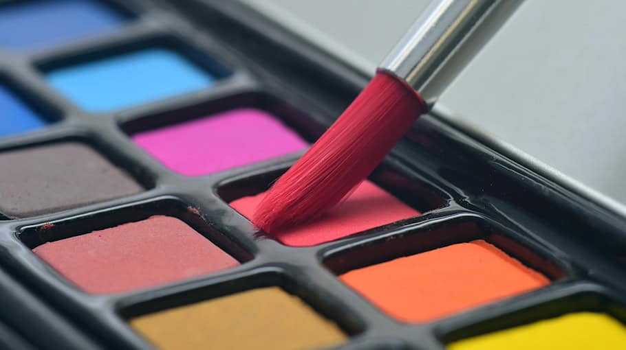 Mehrere Fahrzeuge in Dresden aufgebrochen