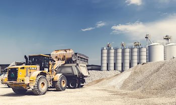 Baggertür von Baustelle gestohlen