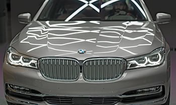 Oranger BMW in Dresden-Pirnaische Vorstadt gestohlen