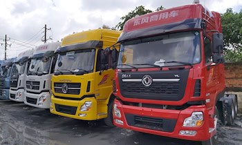 Umgekippter Lkw auf der Autobahn BAB 9