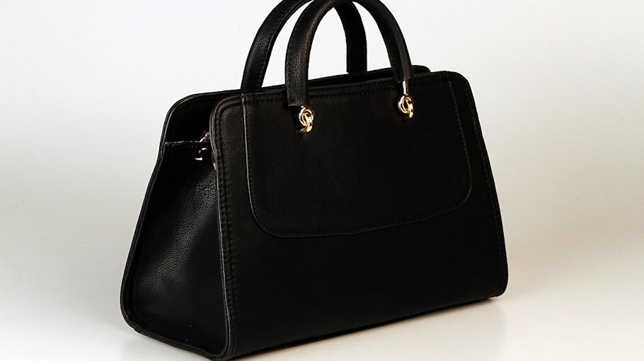 Handtasche aus Hyundai gestohlen in Am Lehmberg