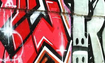 Schaukasten in Dresden-Pieschen beschmiert