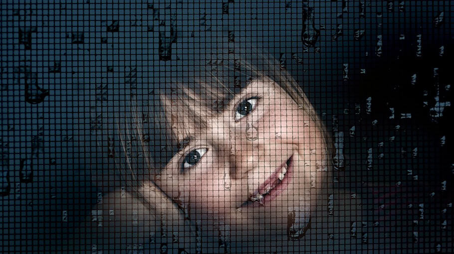 Scheibe an Muldentalhalle in Wilkau-Haßlau beschädigt