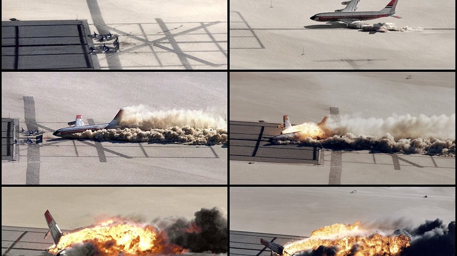 Ultraleichtflugzeug überschlägt sich bei Notlandung in Tätzschwitz