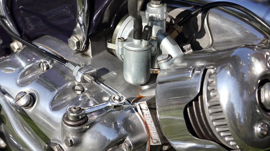 SR2-Mopedmotor aus Garage in Wilsdruff gestohlen