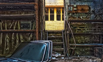 Heckscheibe bei VW Golf eingeschlagen in Wilsdruff