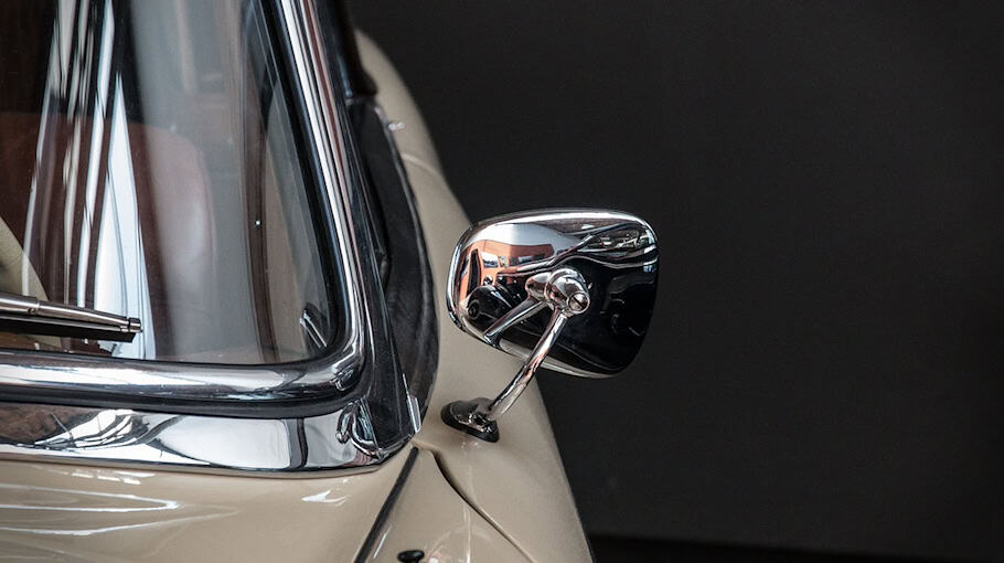 Spiegel am Pkw beschädigt: Tatverdächtige in Plauen gestellt