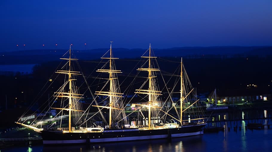 Passat in Jonsdorf gestohlen: Soko Kfz ermittelt