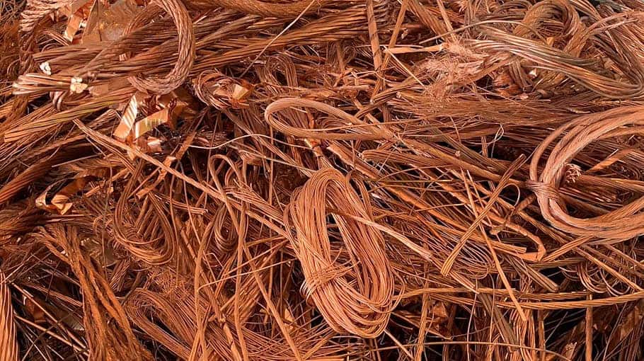 Diebe stehlen Kupferkabel in Bernsdorf