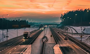 Verletzter Mann und Hund auf A4 bei Nossen