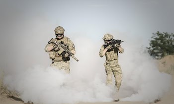 Polizeieinsatz in der Äußeren Neustadt mit Kontrollen und Ermittlungen