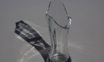 Vandalismus an der Haltestelle Geinitzstraße in Zwickau