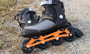 Rollschuhfahrer angefahren und Fahrer flüchtet in Dresden