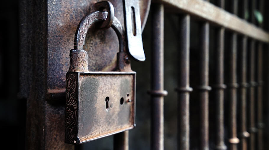 Einbruch in Kellerabteile in Freital-Potschappel