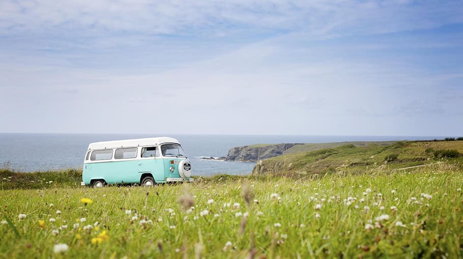 Eisenstange trifft Linienbus in Zwickau