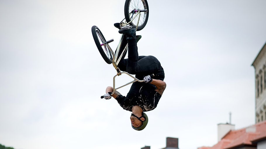 Radfahrer mit 1,8 Promille stürzt in Crimmitschau