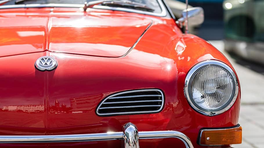 Mehrere Rädersätze aus Garage gestohlen