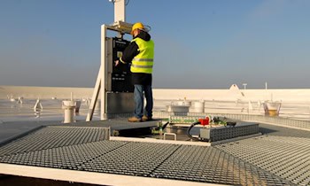 Steuergerät aus Mehrfamilienhaus in Dresden-Prohlis gestohlen