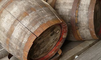 66 ungesicherte Fässer auf A4 gestoppt