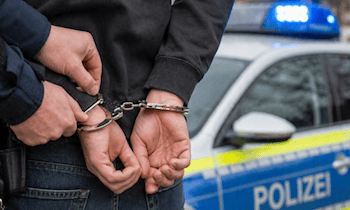 Polizeikontrolle in Chemnitz führt zu Haftbefehl