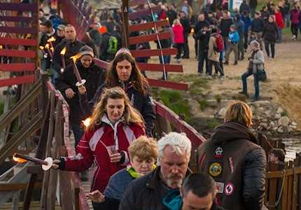 Maifeierei – Feuer, Funken & Tanzen bis die Füße glühen